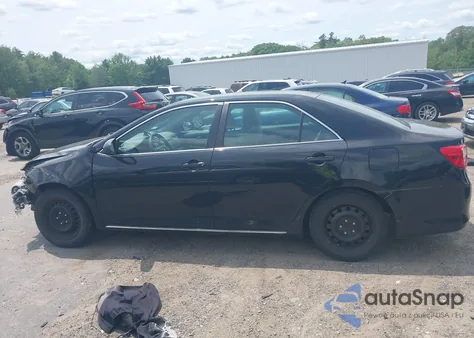 2014 Toyota Camry L/Le/Se/Se Sport/Xle из США, поврежденный, VIN 4T4BF1FK3ER386503